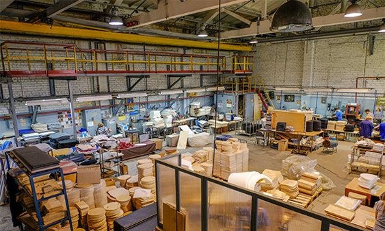 Производственные площади составляют 15 000 кв.м.