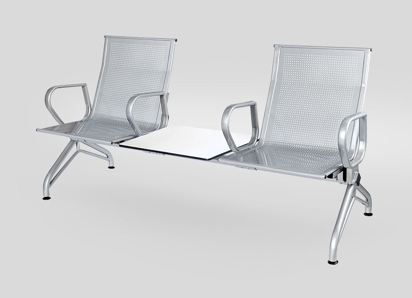 Многоместная секция Aero без мягкого элемента со столиком