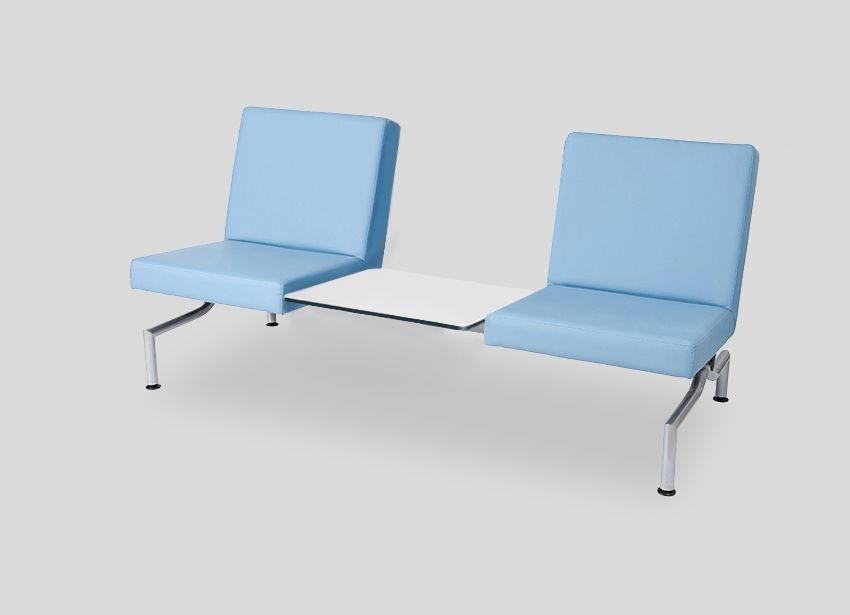 Многоместная секция Slot со столиком